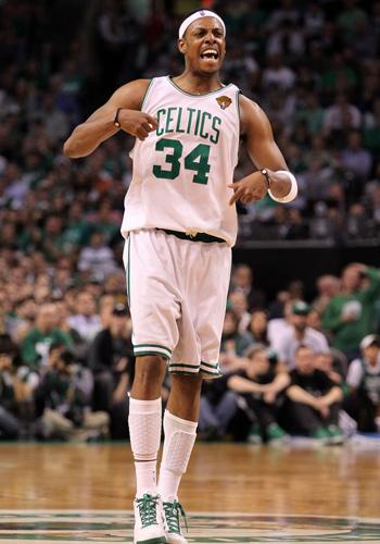 决战星期四：懂球帝3-2绝杀阿里巴巴，云龙客串门将两次失误送礼（周四对决：懂球帝3-2读秒绝杀阿里巴巴，云龙客串门将两度失误送礼）