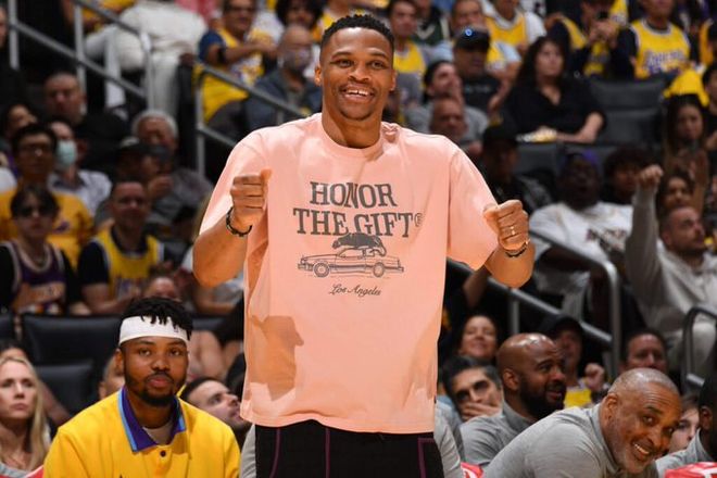 阿森西奥：更衣室百分百支持阿隆索，对方进球前吕迪格被推倒（阿森西奥：更衣室一致支持阿隆索，对手破门前吕迪格曾被推倒）