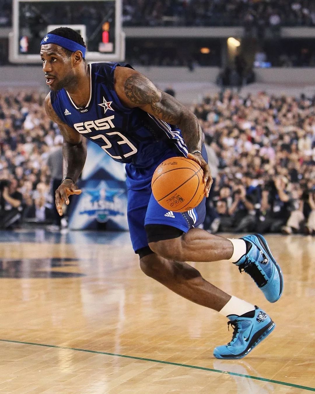 海港客战英博：5外援PK4外援，吾米提江先发，李新翔替补（海港客场挑战英博：5外援对决4外援，吾米提江首发，李新翔替补）