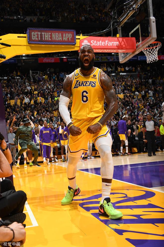 莫雷托：签维卡里奥难度大，国米密切关注弗赖堡门将阿图博卢（莫雷托：签下维卡里奥难度不小，国米正密切关注弗赖堡门将阿图博卢）