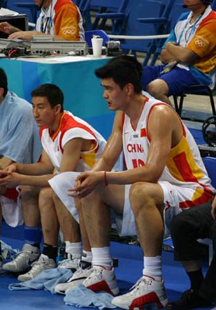 莱斯科特：拜仁是拿欧冠的头号热门；阿森纳还需证明其稳定性（莱斯科特：拜仁是欧冠夺冠头号热门，阿森纳仍需证明稳定性）