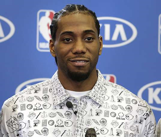 官方：亚马尔退出国家队，西班牙足协对其自行接受治疗不满（官方确认亚马尔退出国家队，西班牙足协对其擅自就医表示不满）