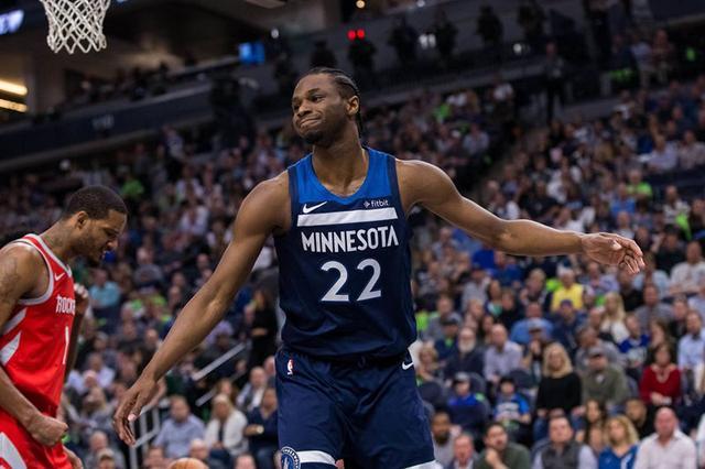 女子篮球联赛精彩进球回顾（女子篮球联赛高光进球集锦）